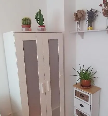 Lovely In Center - Single Bed - Men Only - Nur Manner Accommodatie bij particulieren *